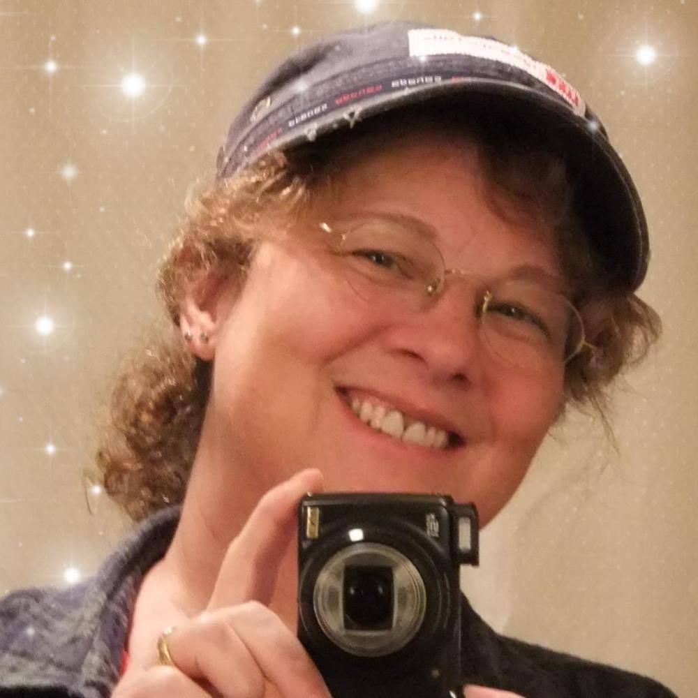 Meet your Posher, Deb
